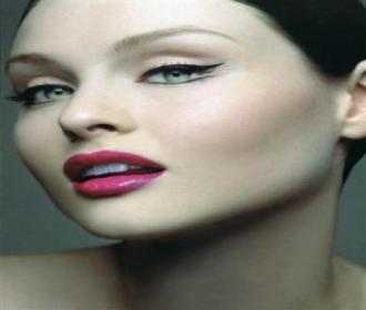Sophie Ellis Bextor.gif